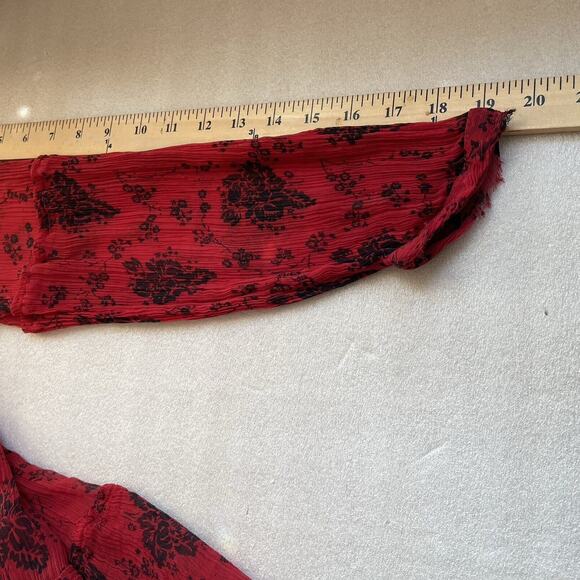 Sundance Shirt‎ Women Small Red Black Elodie Floral Popover Crinkle Whimsigoth - Picture 10 of 12